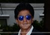 SRK injures back while on way to Kolkata for JHMS promotion