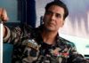 Rajnath praises Akshay for supporting Indian soldiers