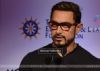 Aamir introduces 'secret singer' of 'Secret Superstar'