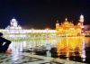 Akshay Kumar visits Golden Temple, feels surreal