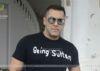 Salman welcomes 'jhakaas' Anil on 'Race 3' sets
