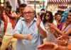 Rishi Kapoor Croons For The First Time In 102 Not Out!
