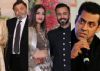 Rishi Kapoor LASHES OUT on Salman's Sister-in-law at Sonam's Wedding