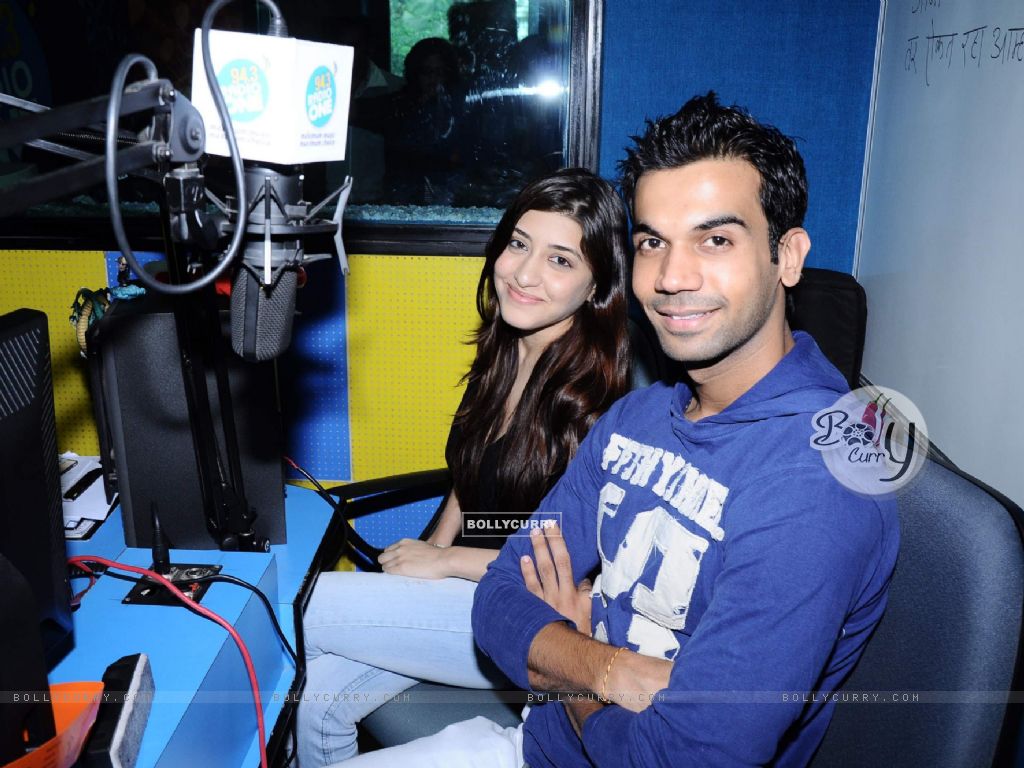  - 133289-raj-kumar-yadav-and-kainaz-motivala-cast-of-ragini-mms-at-radio