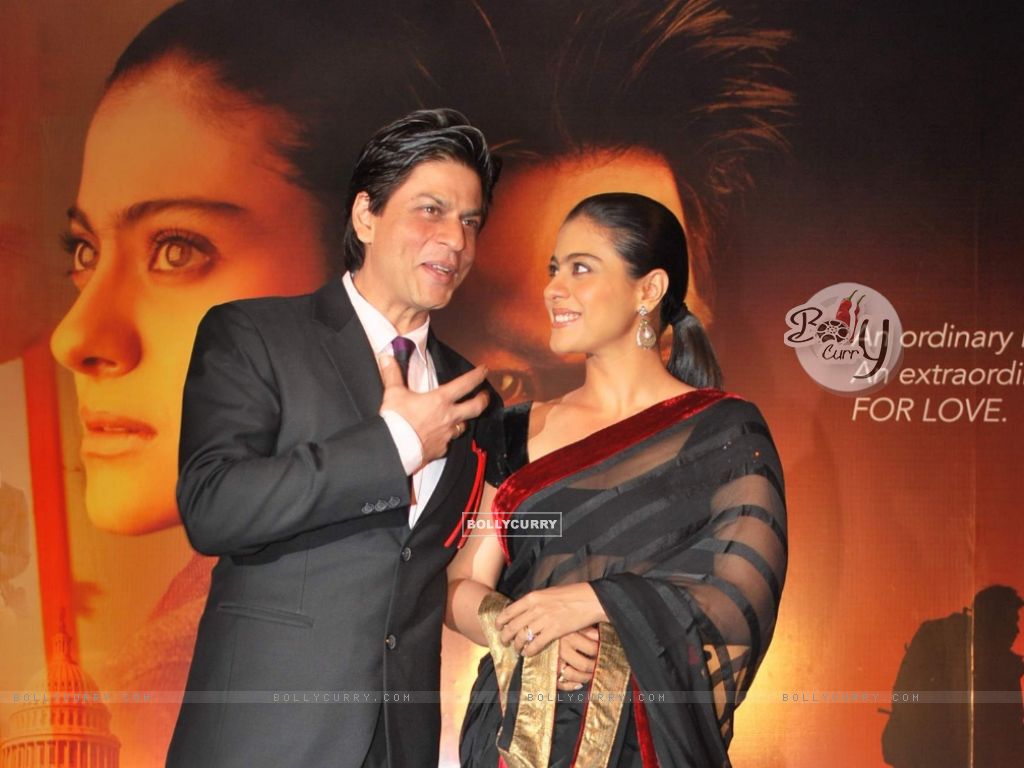 Wallpaper - Bollywood actors Shah Rukh Khan and Kajol at 