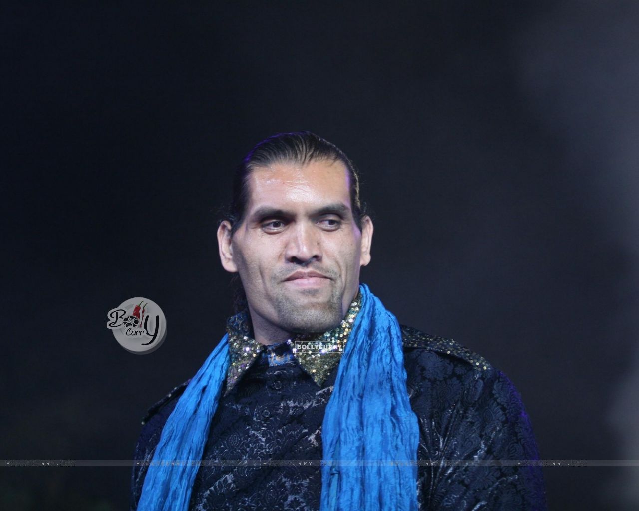  - 115642-khali-at-finale-of-bigg-boss-4