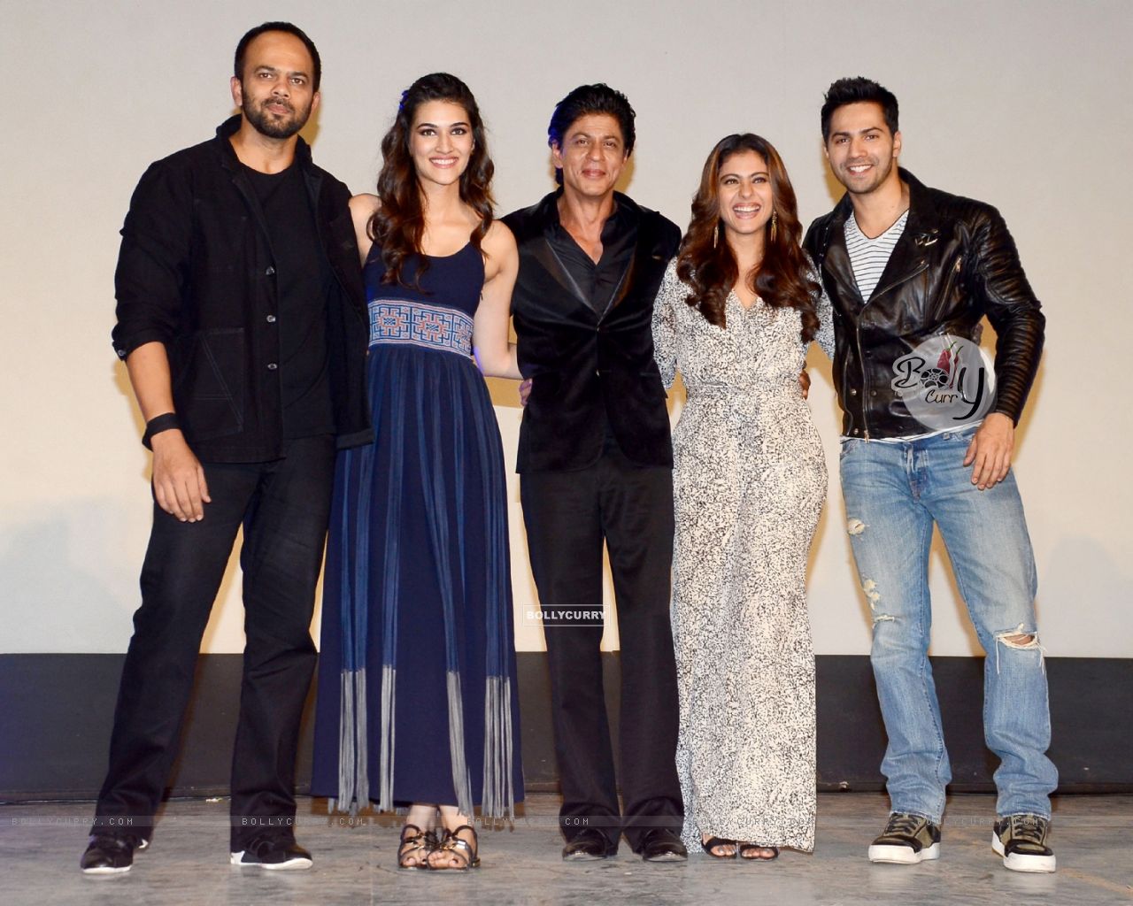 Wallpaper - The star cast at Song Launch of 'Dilwale' (384903)  size:1280x1024