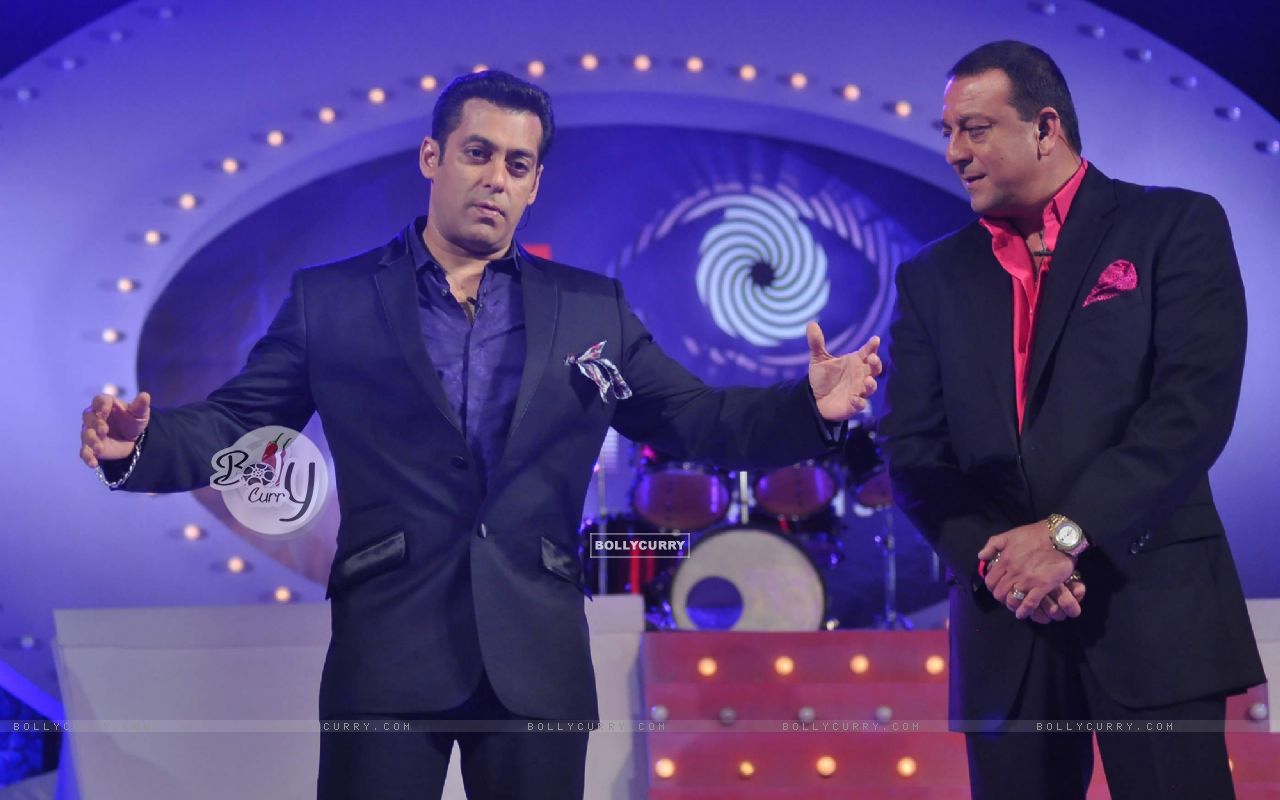 Wallpaper - Salman Khan and Sanjay Dutt at Bigg Boss 5 launch (161667)  size:1280x800
