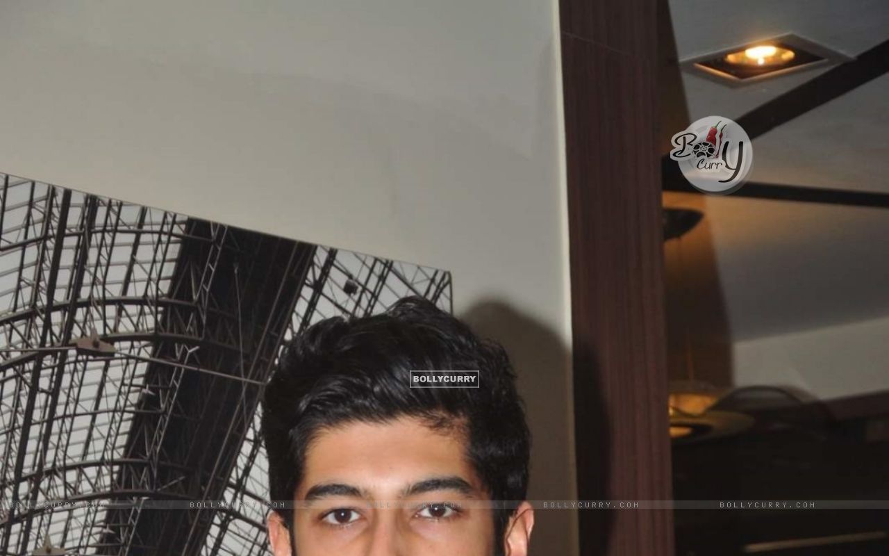 Mohit Marwah (380705) size:1280x800