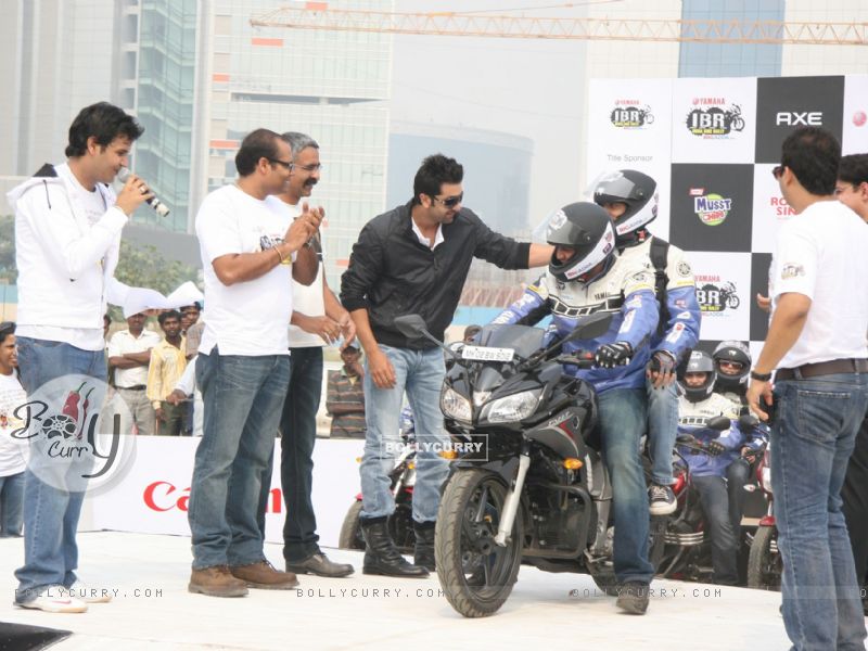 wallpapers of yamaha bikes. Big Adda Yamaha Bike Rally